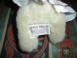 Russ Caress Soft Pet Bunny Apple Valley Wtags 3328 9in.