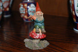 Rien Poortvliet Classic David the Gnome Kabouter Statue Mo on Mushroom 700112