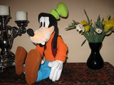 Euro Disney Europe Jumbo 19in. - 48 cm GOOFY Plush Doll