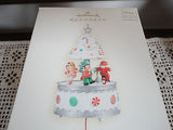 Hallmark Keepsake Ornament A Sweet Noel Magic Sound Motion 2008 QXG7204