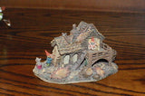 Rien Poortvliet Classic Villages David the Gnome Statue Gnome House & Mouse 2000