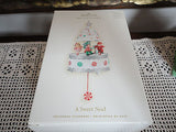 Hallmark Keepsake Ornament A Sweet Noel Magic Sound Motion 2008 QXG7204