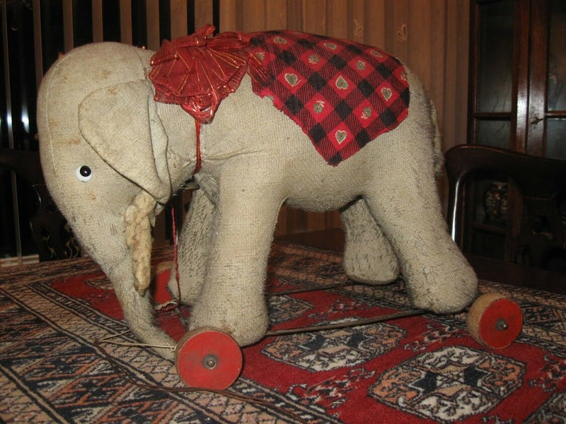 Hermann store Original Elephant Pull Toy Vintage With Tags signed